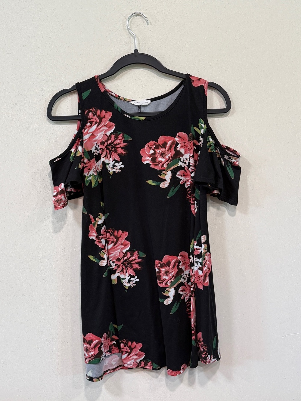 Reb & J Black and Floral Cold Shoulder Blouse  Cottagecore Size S